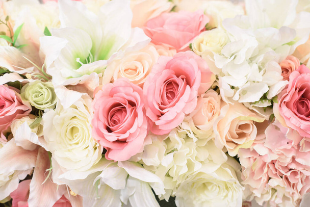 Backdrop of colorful paper roses background in a wedding - Φωτογραφία, εικόνα