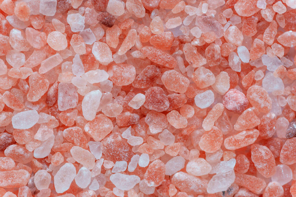 Closeup of pink himalayan crystal salt. Texture, background. - Zdjęcie, obraz