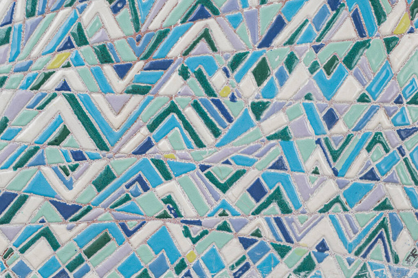 Abstract ceramic background. Italian traditional patterns on the tiles, handcraft painting - stripes, triangles, blue tones and colors. Amalfi coast. - Fotoğraf, Görsel