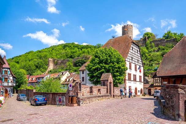 Castle of Kaysersberg, Alsace, France  - Foto, imagen