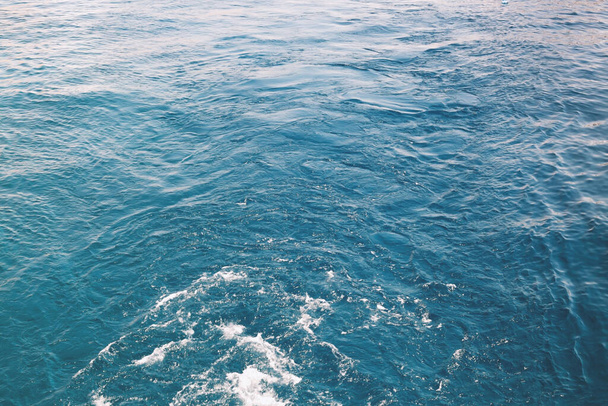Texture of beautiful blue sea water - Foto, Bild