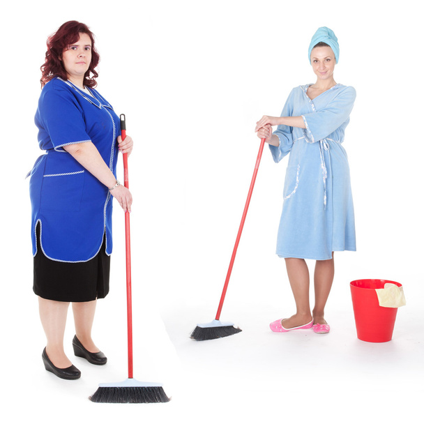 Limpiadores de mujeres con fregona
 - Foto, imagen