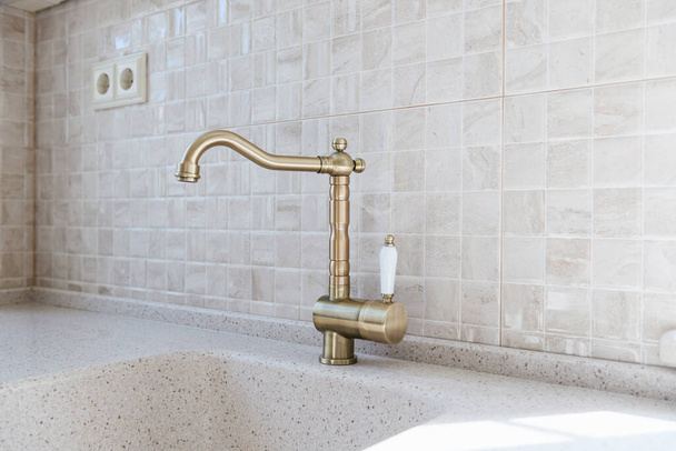 stylish designer metal kitchen water faucet - Foto, Bild
