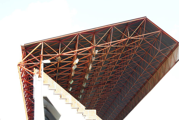 Metal structure for protection against rain and sun in a soccer field - Foto, Imagem