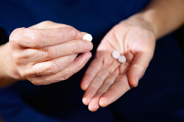 Hands with pills - Foto, Imagem
