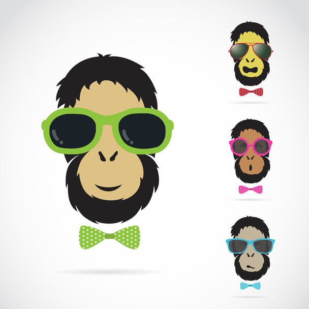Vector images of orangutan wearing sunglasses  - Vector, Image