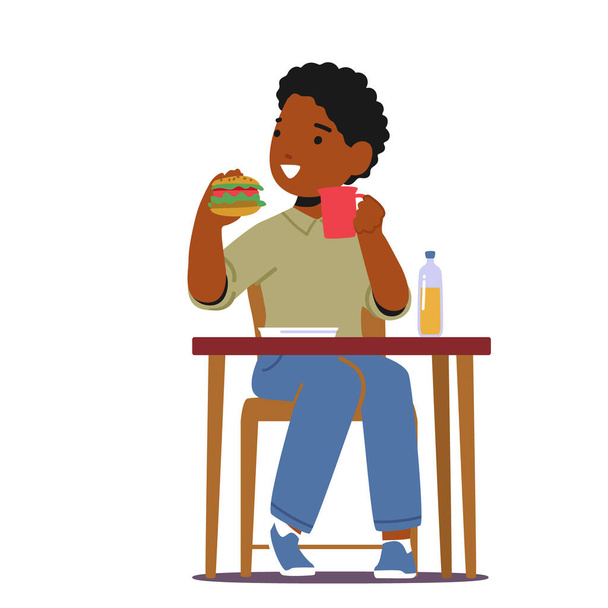 Маленький африканский мальчик ест бургер и пьет чай. Ребенок ест фастфуд дома или в школе, персонаж сидит за деревянным столом с едой, изолированной на белом фоне. Вектор карикатурных людей - Вектор,изображение