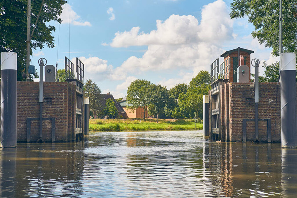 Floodgates at Kasenort in northern Germany. High quality photo - Foto, afbeelding