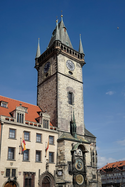 Old City Hall Tower en Praga
 - Foto, Imagen