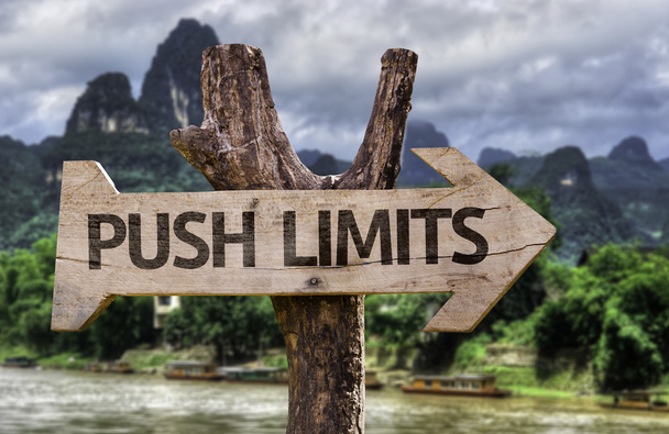 Push Limits panneau en bois
 - Photo, image