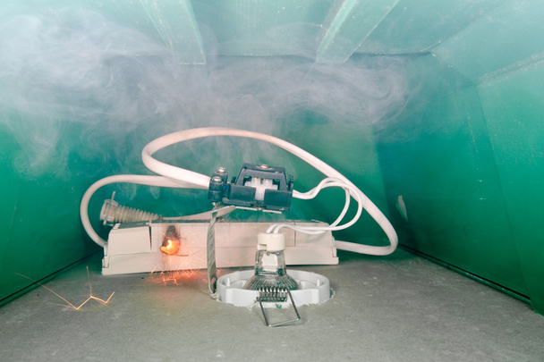 Arrancador de fuego eléctrico
 - Foto, Imagen