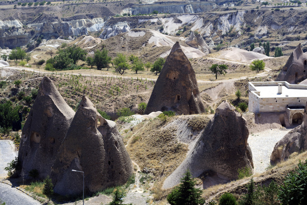 Características geológicas surpreendentes na Capadócia, Turquia
 - Foto, Imagem