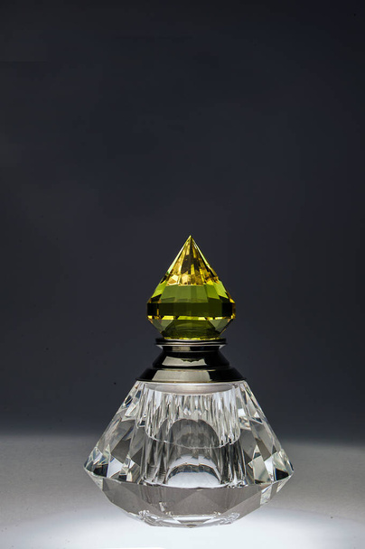 10 13 2004 Perfume Crystal Bottle in Home Lokgram Kalyan Maharashtra India. - Fotoğraf, Görsel
