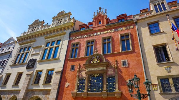 Prague, Czech Republic - May 11, 2022: The facade of old house and old architecture in old town at Prague, Czech Republic - Fotografie, Obrázek