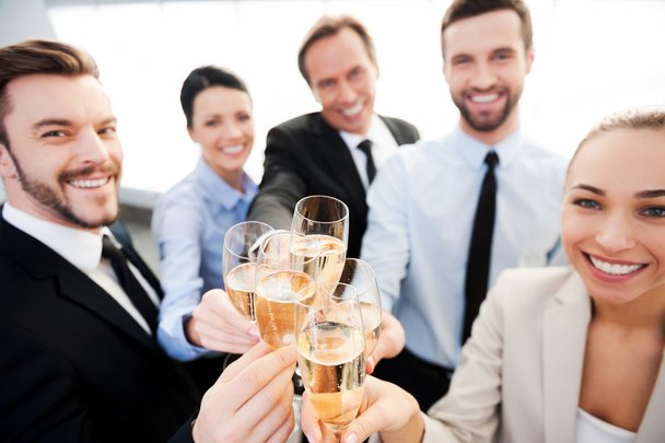 Business people toasting with champagne - Фото, зображення
