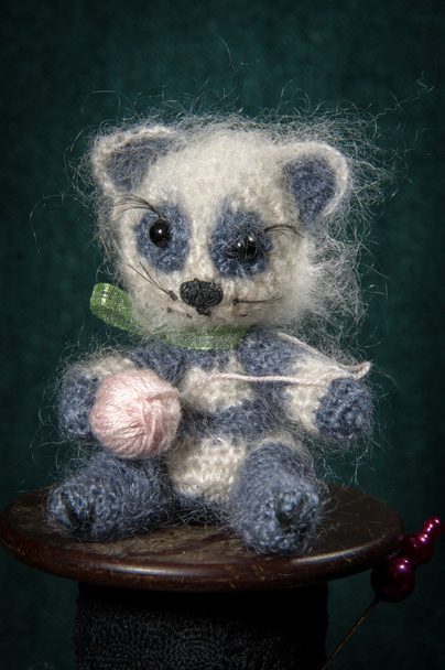 Artistic compositions with knitted animals. Kittens. - Photo, Image