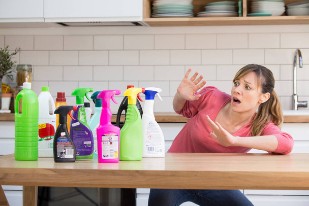 Toxic household cleaning products. - Foto, imagen