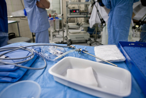 Лазерная хирургия для лечения доброкачественной гипертрофии предстательной железы, изображение эндоскопии. - Фото, изображение