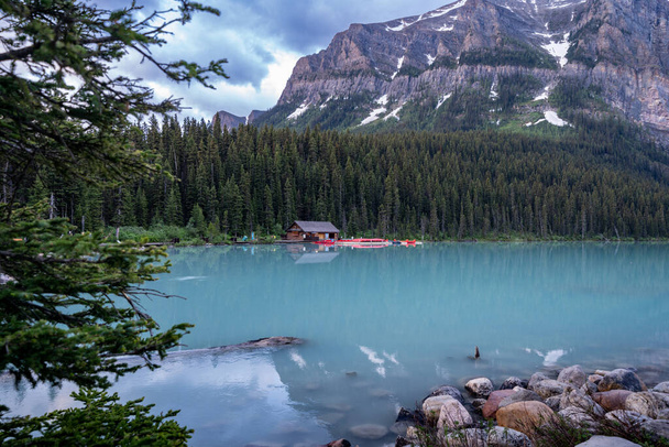 Boathouse at Lake Louise in Banff National Park at sunrise - 写真・画像