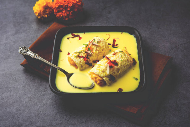 Cream Chop or Malai Chop, popular in Bangladesh and India. - Zdjęcie, obraz