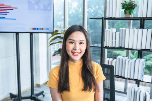 Portrait images of an Asian business woman, attractive and young, smile and happily in the workplace, to people and business concept. - 写真・画像