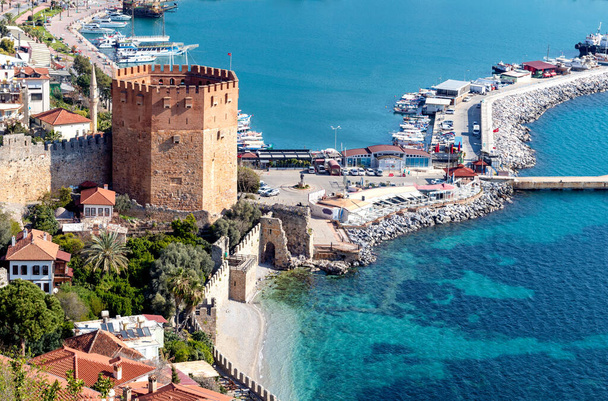 Close up photo of Red Tower which locally known as Kzl Kule in Alanya, Antalya, Turkey. - Foto, imagen