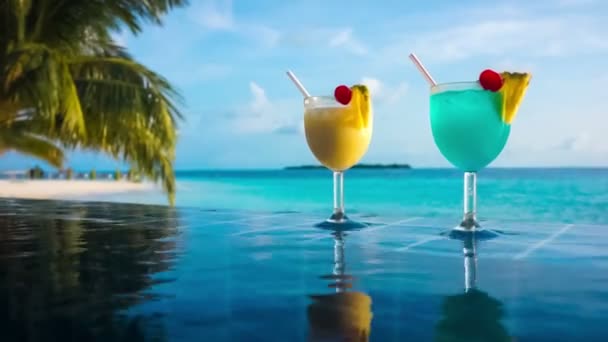 Cocktails near the swimming pool - Footage, Video