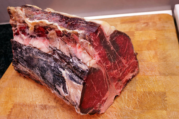 Porterhouse steak in one piece - Фото, изображение