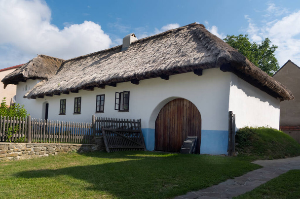 Old folk architecture. Museum of folk living and pearling. Senetarov village, South Moravia, Czech Republic. - Zdjęcie, obraz