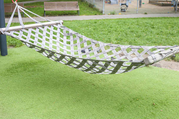 hammock in a public park. Places for rest - Foto, Bild