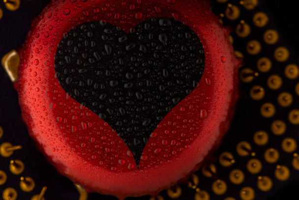 black heart with gold background - Foto, Bild
