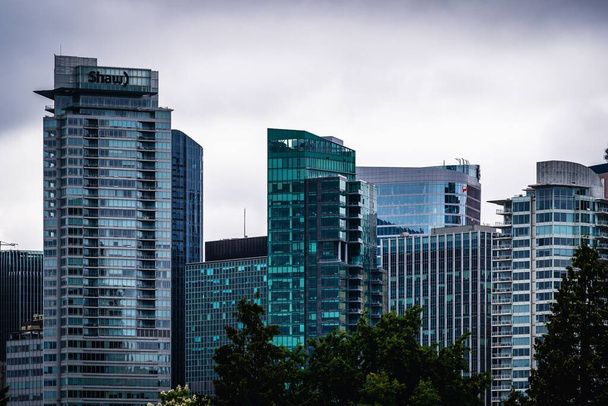 Downtown Vancouver buildings and skyscrapers - Zdjęcie, obraz