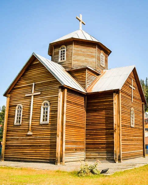 Famous tourist landmark - wooden Bakhmaro church architecture - Fotó, kép