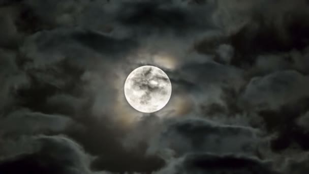 Pleine lune derrière les nuages - Séquence, vidéo