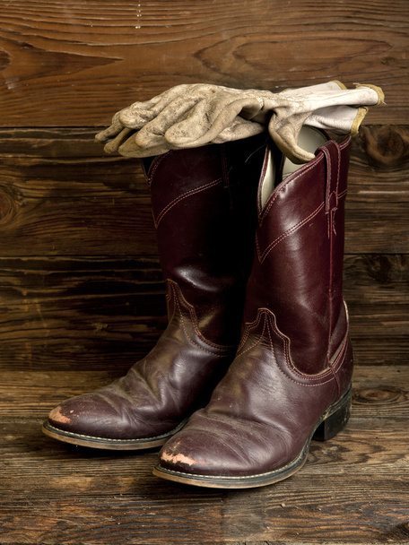Rustic image of boots and gloves. - Photo, Image