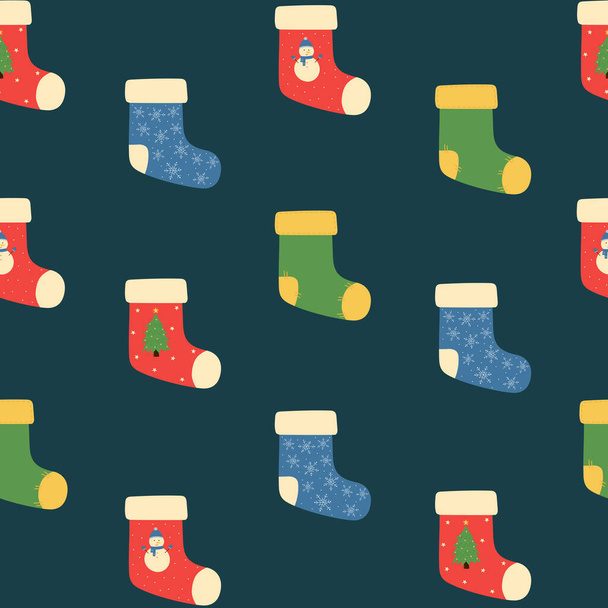 Απρόσκοπτη μοτίβο πολύχρωμες κάλτσες Χριστουγέννων σε σκούρο μπλε φόντο. Στυλ Doodle. Χριστουγεννιάτικο φόντο χειμώνα. Εικονογράφηση διανύσματος - Διάνυσμα, εικόνα