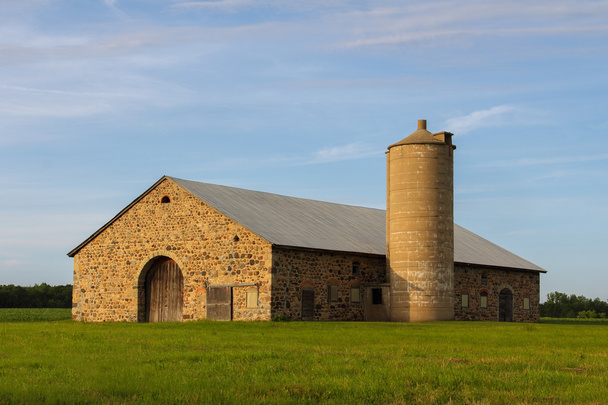 Stone Barn - Retro Rural Building - Photo, Image