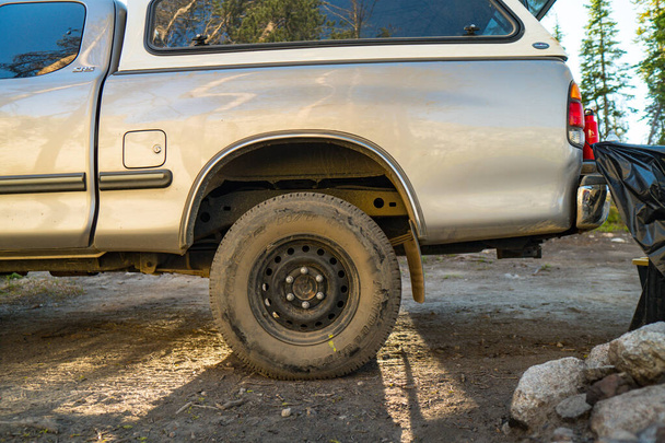 A spare tire on a truck - Foto, imagen