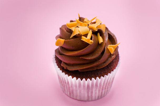 Cupcake on pink background - Valokuva, kuva