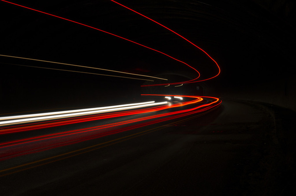 Mielenkiintoinen ja abstrakti auton valot oranssi
 - Valokuva, kuva