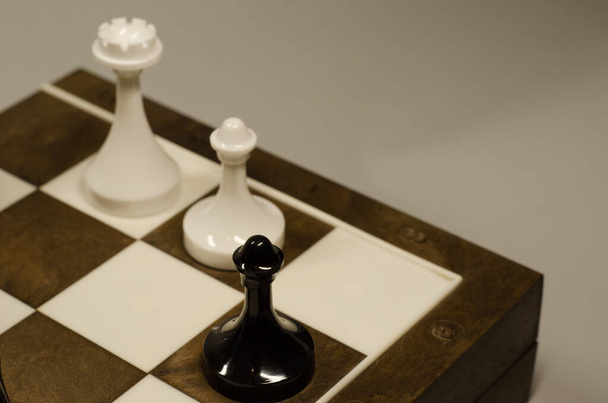 chess game queen tournament gambit checkmate pawn - Fotoğraf, Görsel