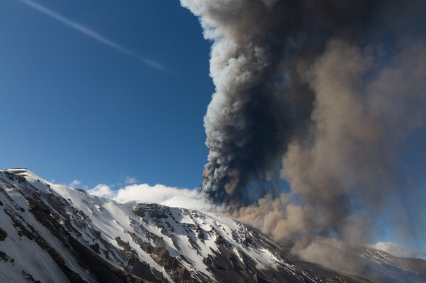 Eruzione dell'Etna
 - Foto, immagini