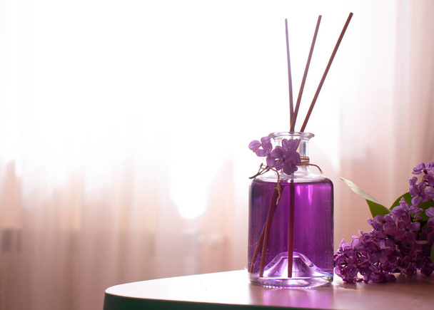 Perfume for home flower lilac - Foto, Bild
