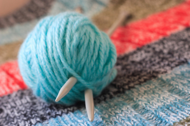 Macro of blue wool and knitting needles - Photo, Image