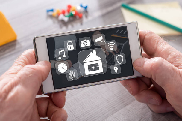 Smart home automation concept on mobile phone - Foto, Imagem
