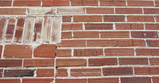 Abstract patterns ans textures - old cracked red bricks wall - Filmagem, Vídeo
