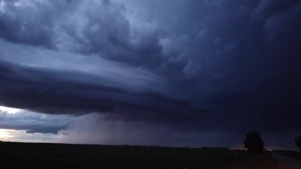 Storm in the Canadian prairies - Materiał filmowy, wideo