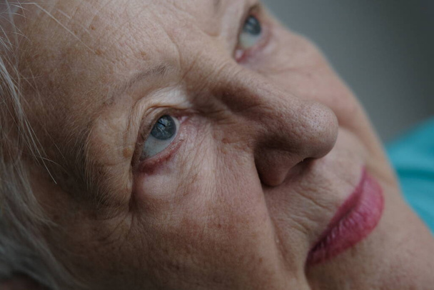Close-up Shot Beautiful Senior Woman. Gorgeous Looking Elderly Grandmother with Natural Beauty. - Fotó, kép