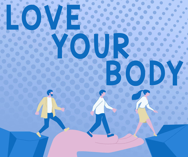 Text schreiben Love Your Body, Word for Selfacceptance kümmern sich um sich selbst haben eine gesunde Ernährung Lady im Anzug hält Stift als Symbol für erfolgreiche Teamarbeit. - Foto, Bild