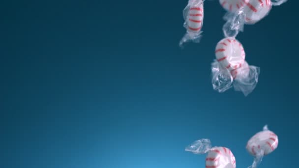 Bonbons fallen in die Luft - Filmmaterial, Video